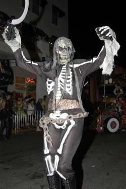 Fantasy Fest Parade 2005 photo - Duval Street, Key West